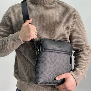 COACH HOUSTON LEATHER MESSENGER CROSSBODY BAG IN BLACK